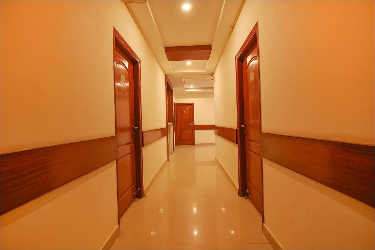 Fabhotel The Btm Palace - Btm Layout Nr Gopalan Innovation Mall Bangalore Exterior foto